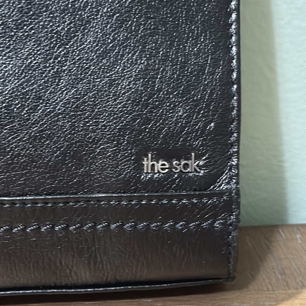 PRICE IS FIRM - The Sax Black Onyx Leather Iris Demi Crossbody Bag - Picture 3 of 8